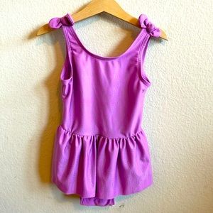 Cat & Jack one piece swimsuit size 5